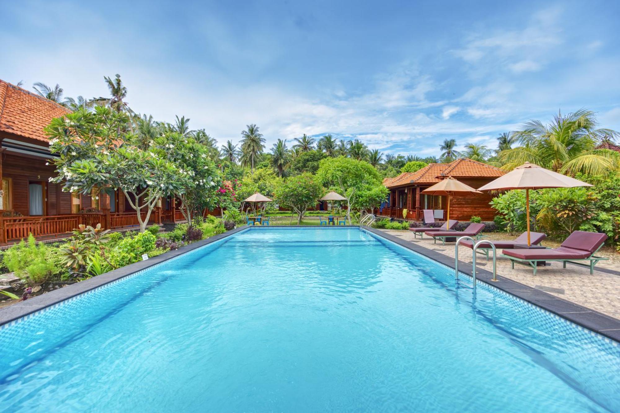 Putri Nusa Beach Ped ภายนอก รูปภาพ